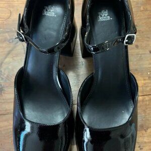 Chunky heels *11